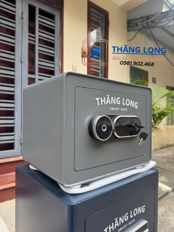 Két sắt Thăng Long
